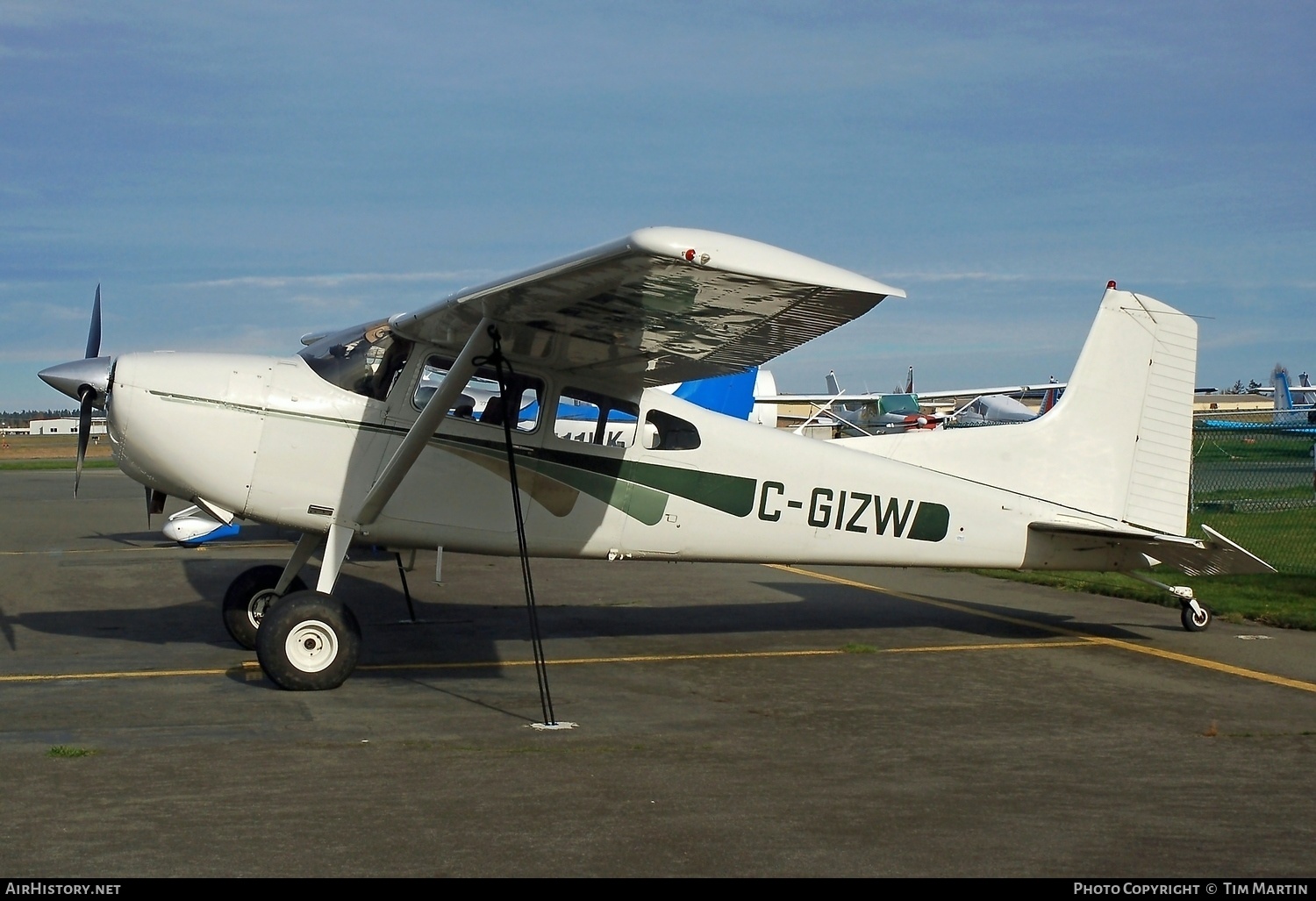 Aircraft Photo of C-GIZW | Cessna 180K Skywagon 180 | AirHistory.net #224617