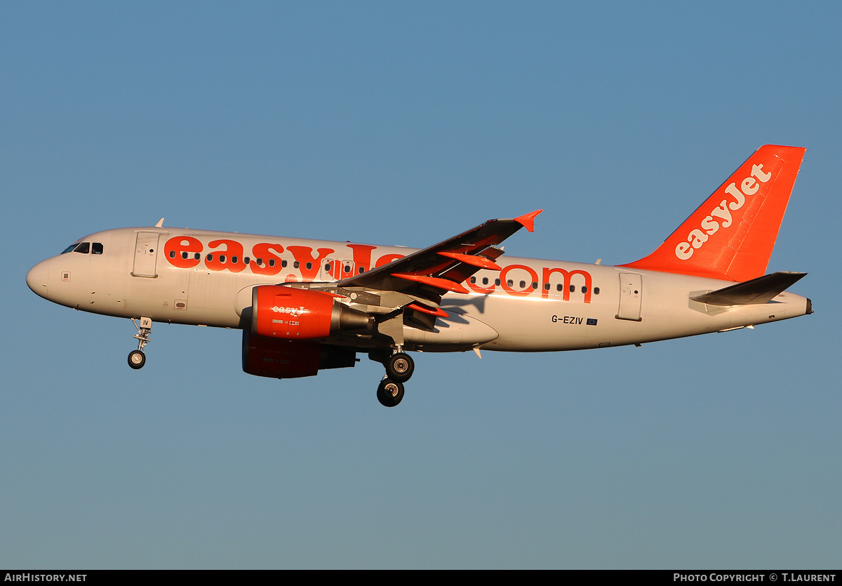 Aircraft Photo of G-EZIV | Airbus A319-111 | EasyJet | AirHistory.net #224704