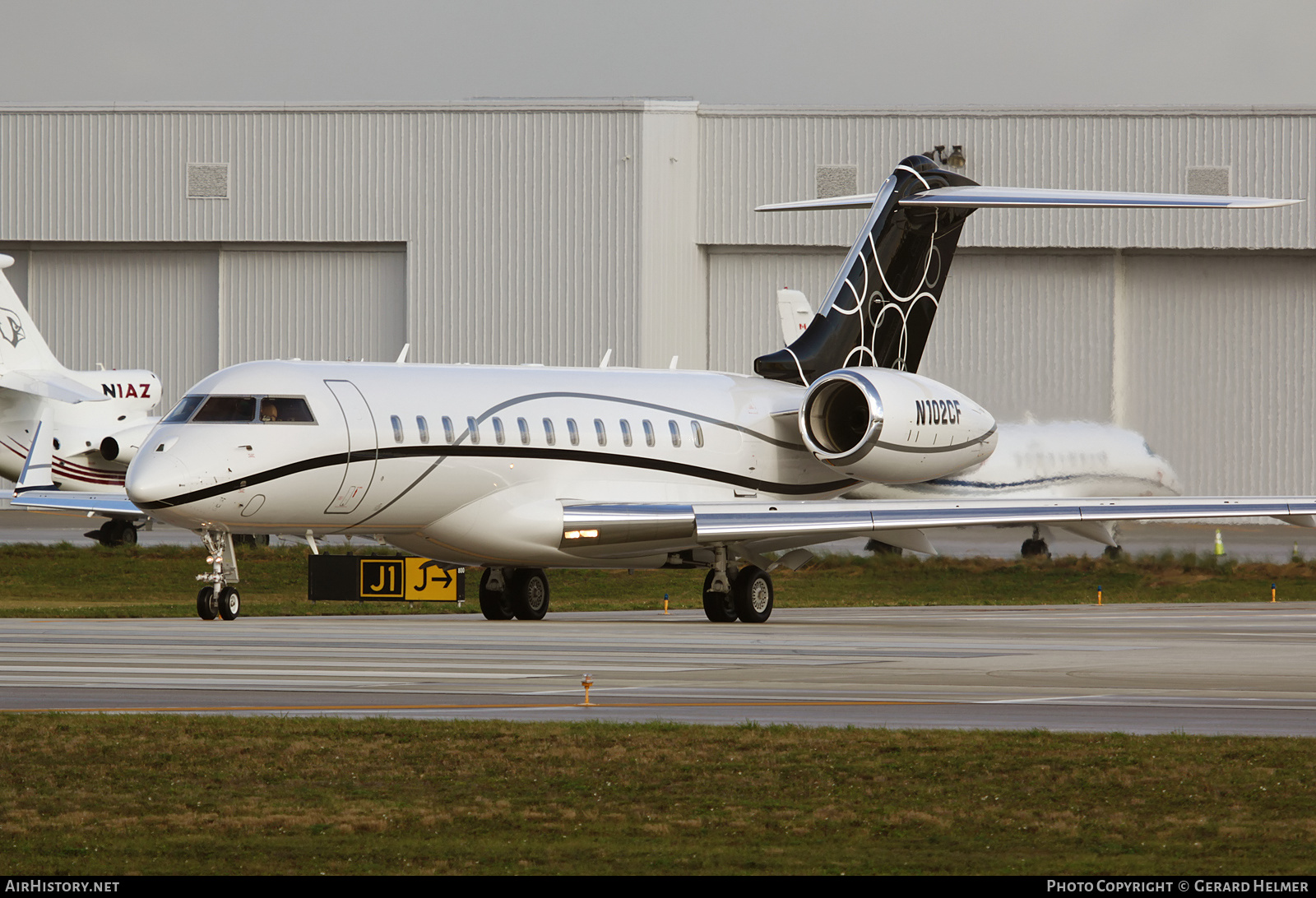 Aircraft Photo of N102CF | Bombardier Global 6000 (BD-700-1A10) | AirHistory.net #224723