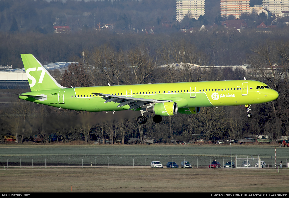 Aircraft Photo of VQ-BQK | Airbus A321-211 | S7 Airlines | AirHistory.net #224731