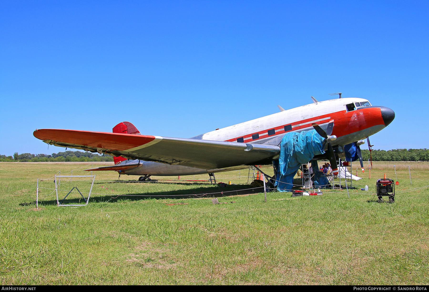 Aircraft Photo of LV-BEH | Douglas C-47D Skytrain | AirHistory.net #224733