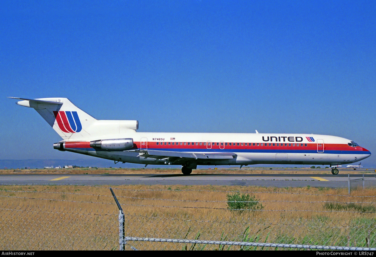 Aircraft Photo of N7465U | Boeing 727-222/Adv | United Airlines | AirHistory.net #224748