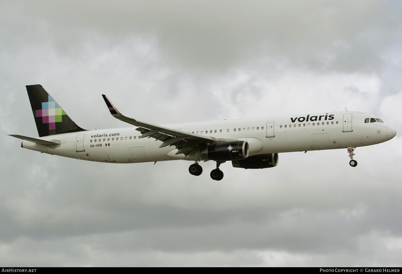 Aircraft Photo of XA-VRB | Airbus A321-231 | Volaris | AirHistory.net #224792