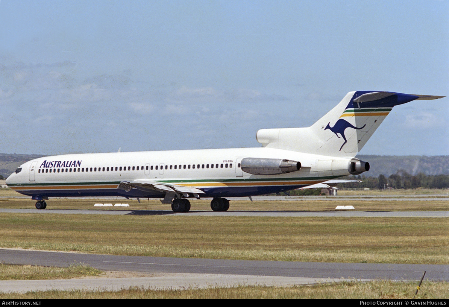 Aircraft Photo of VH-TBH | Boeing 727-276/Adv | Australian Airlines | AirHistory.net #224961