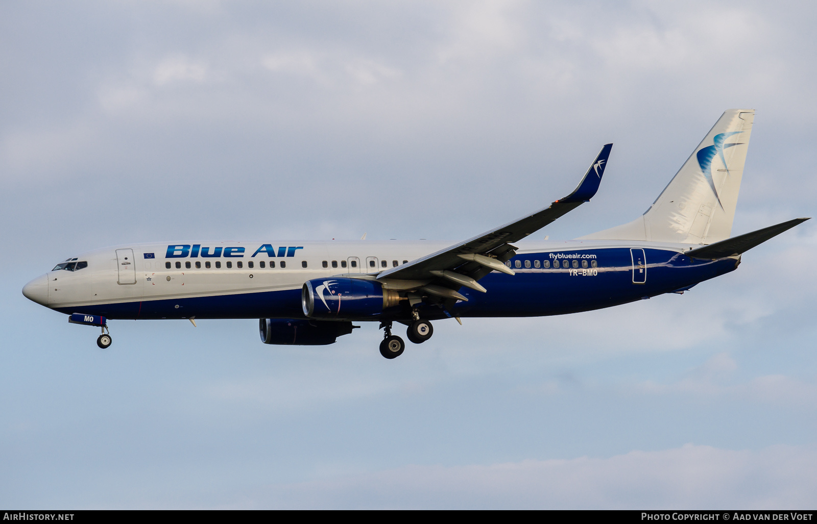 Aircraft Photo of YR-BMO | Boeing 737-883 | Blue Air | AirHistory.net #225006