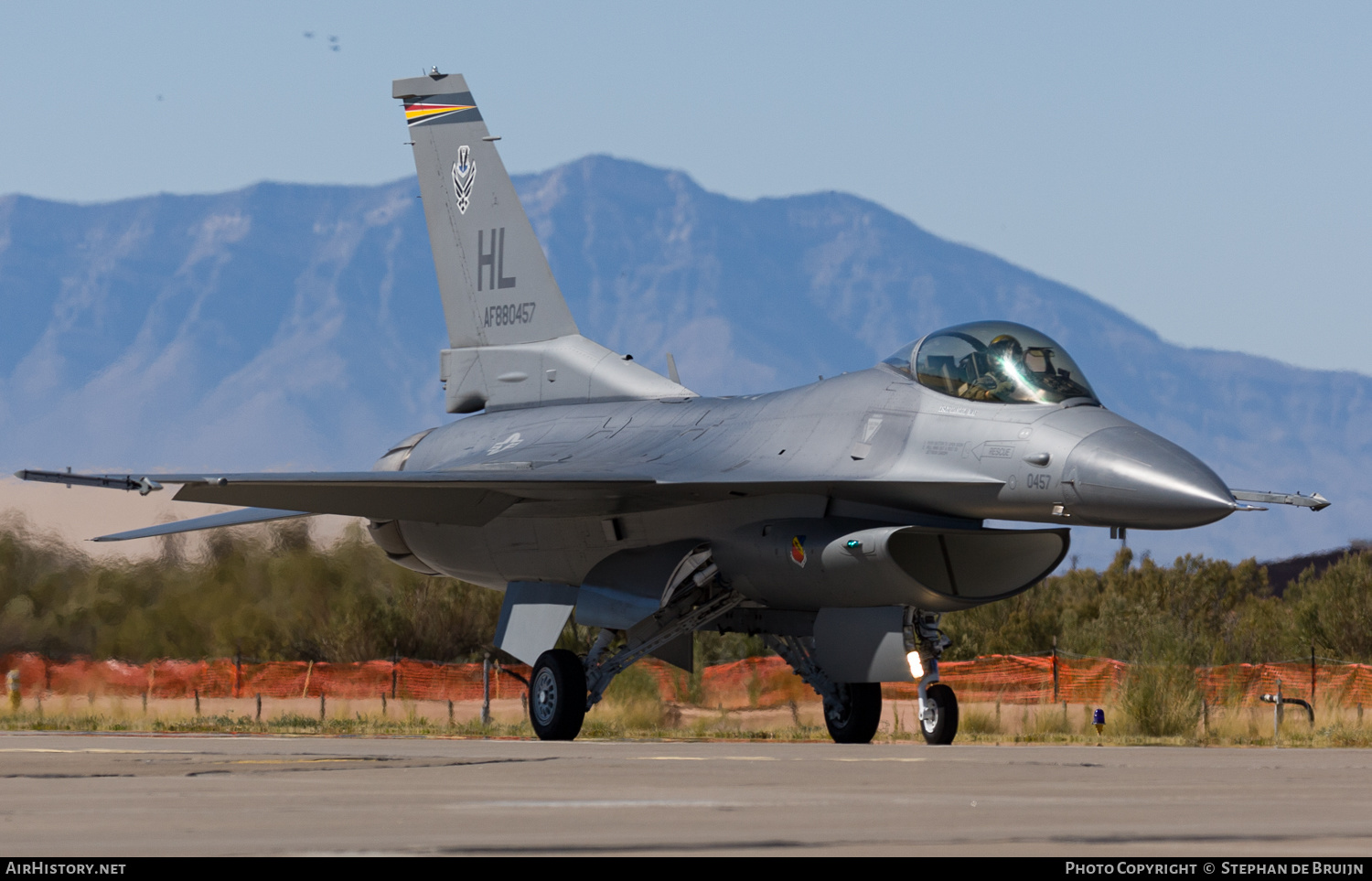 Aircraft Photo of 88-0457 / AF880457 | General Dynamics F-16C Fighting Falcon | USA - Air Force | AirHistory.net #225023