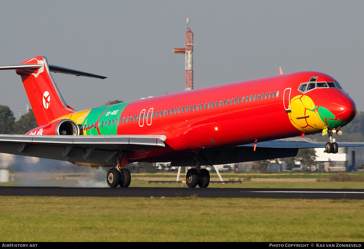 Aircraft Photo of OY-RUE | McDonnell Douglas MD-83 (DC-9-83) | Danish Air Transport - DAT | AirHistory.net #225032