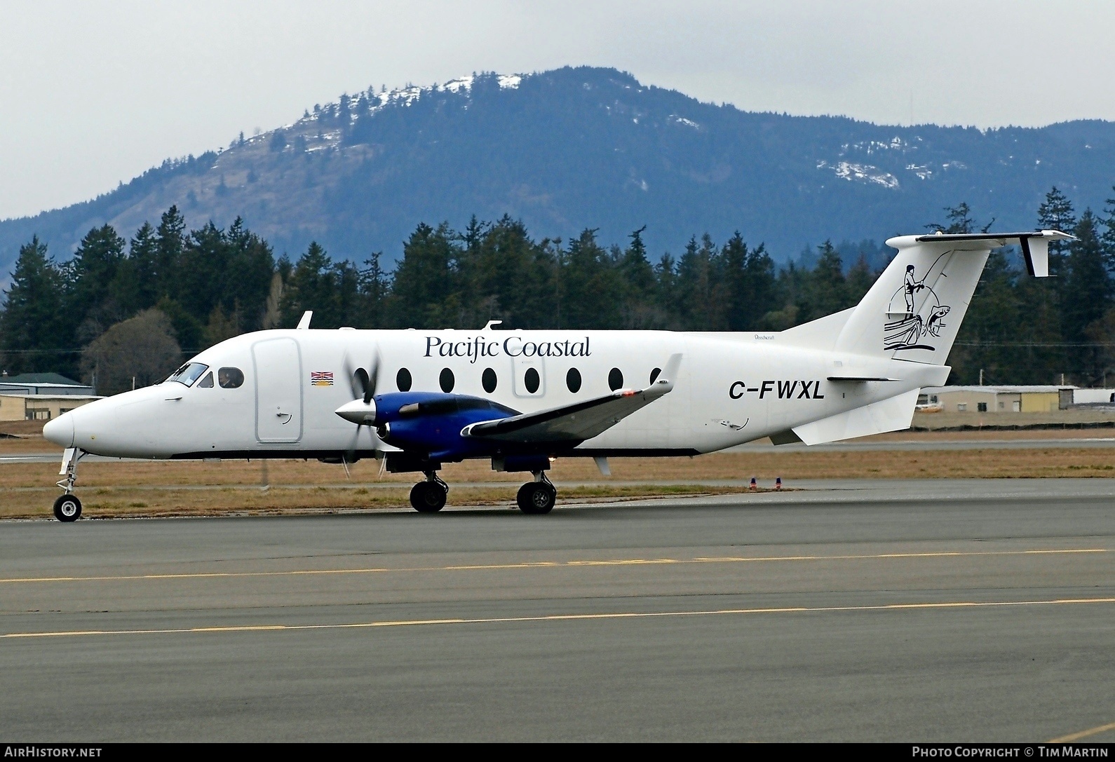 Aircraft Photo of C-FWXL | Beech 1900D | Pacific Coastal Airlines | AirHistory.net #225171
