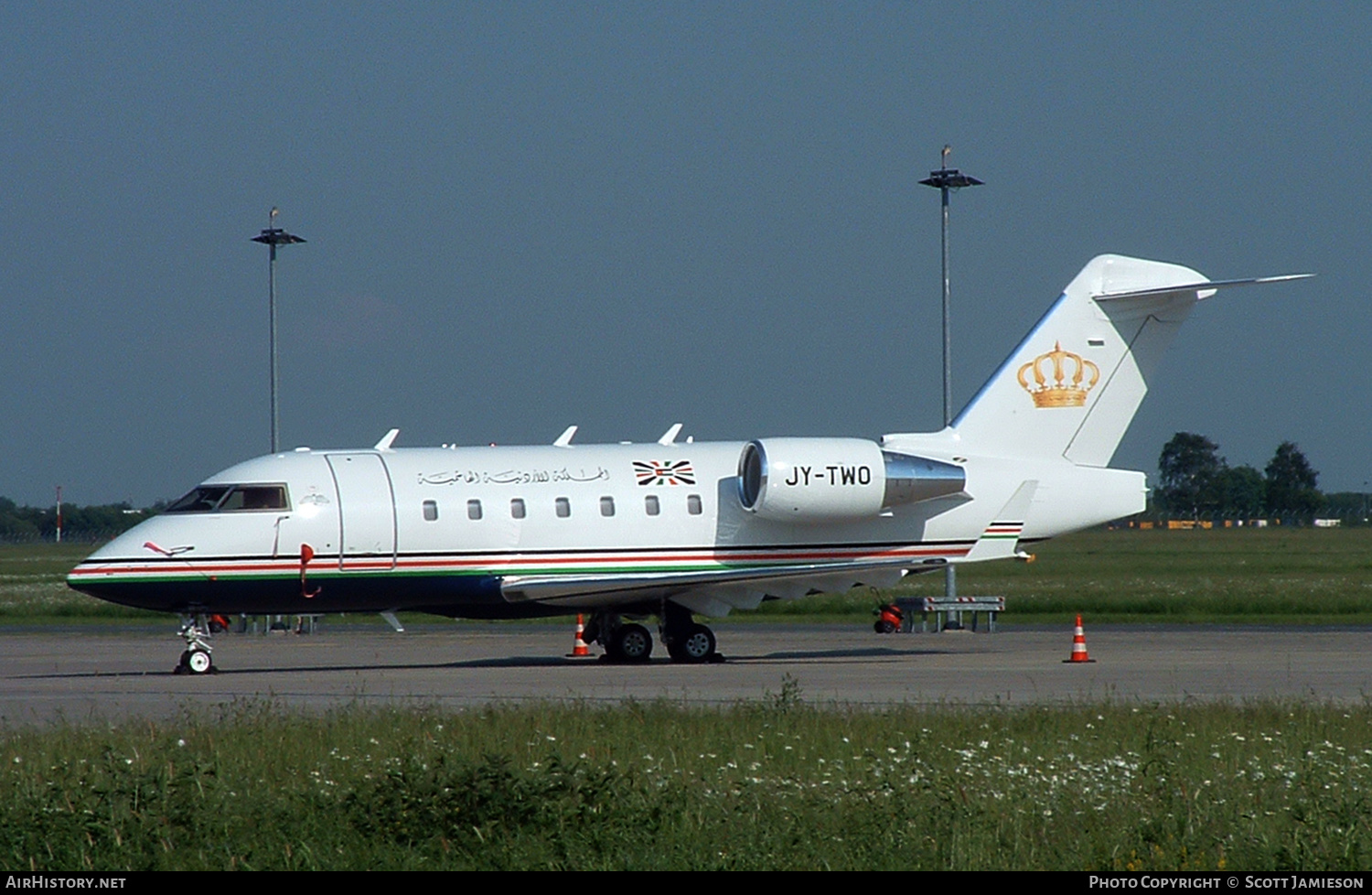 Aircraft Photo of JY-TWO | Bombardier Challenger 604 (CL-600-2B16) | Hashemite Kingdom of Jordan | AirHistory.net #225190