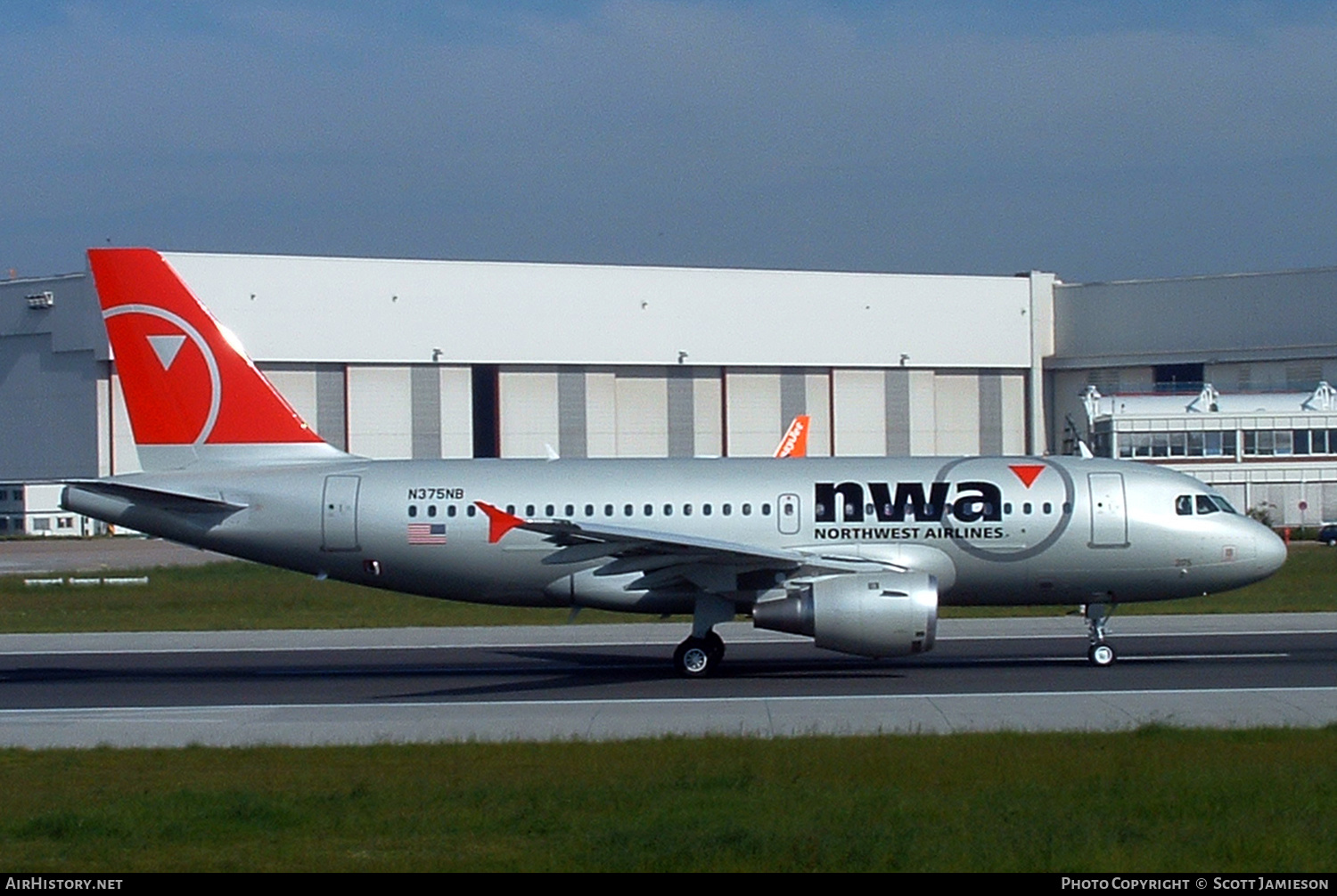 Aircraft Photo of N375NB | Airbus A319-114 | Northwest Airlines | AirHistory.net #225214