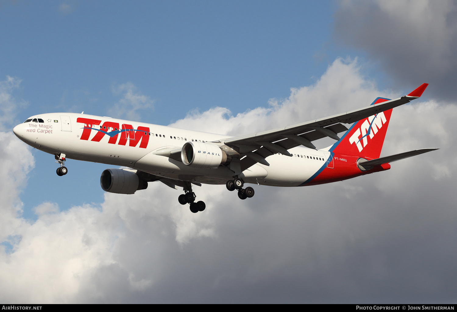 Aircraft Photo of PT-MVU | Airbus A330-223 | TAM Linhas Aéreas | AirHistory.net #225232