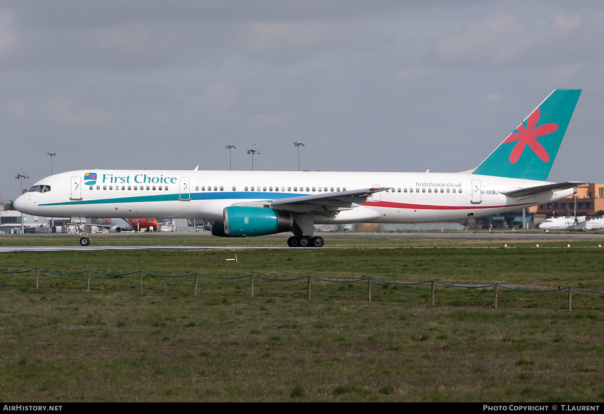 Aircraft Photo of G-OOBJ | Boeing 757-2B7 | First Choice Airways | AirHistory.net #225404