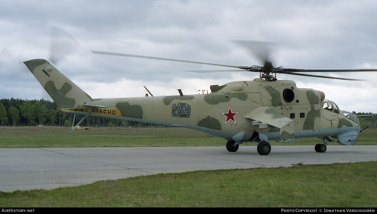 Aircraft Photo of 24 | Mil Mi-24V | Russia - Air Force | AirHistory.net #225449