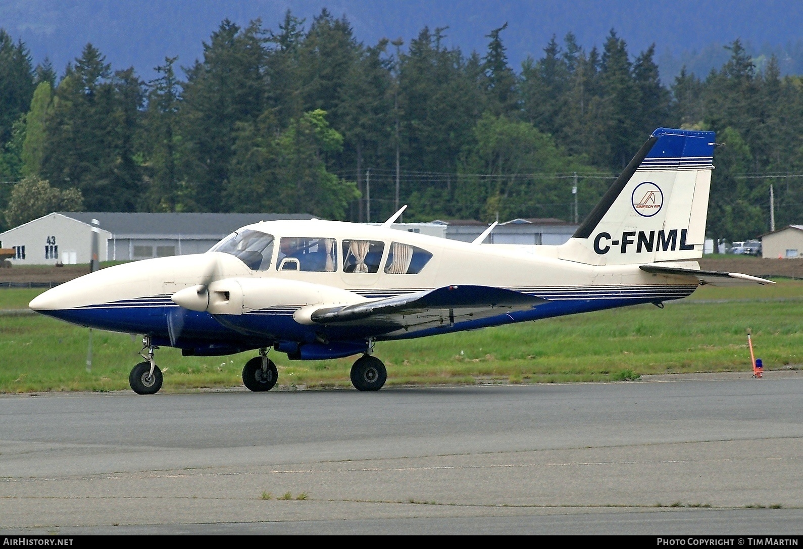 Aircraft Photo of C-FNML | Piper PA-23-250 Aztec E | Simpson Air | AirHistory.net #225508