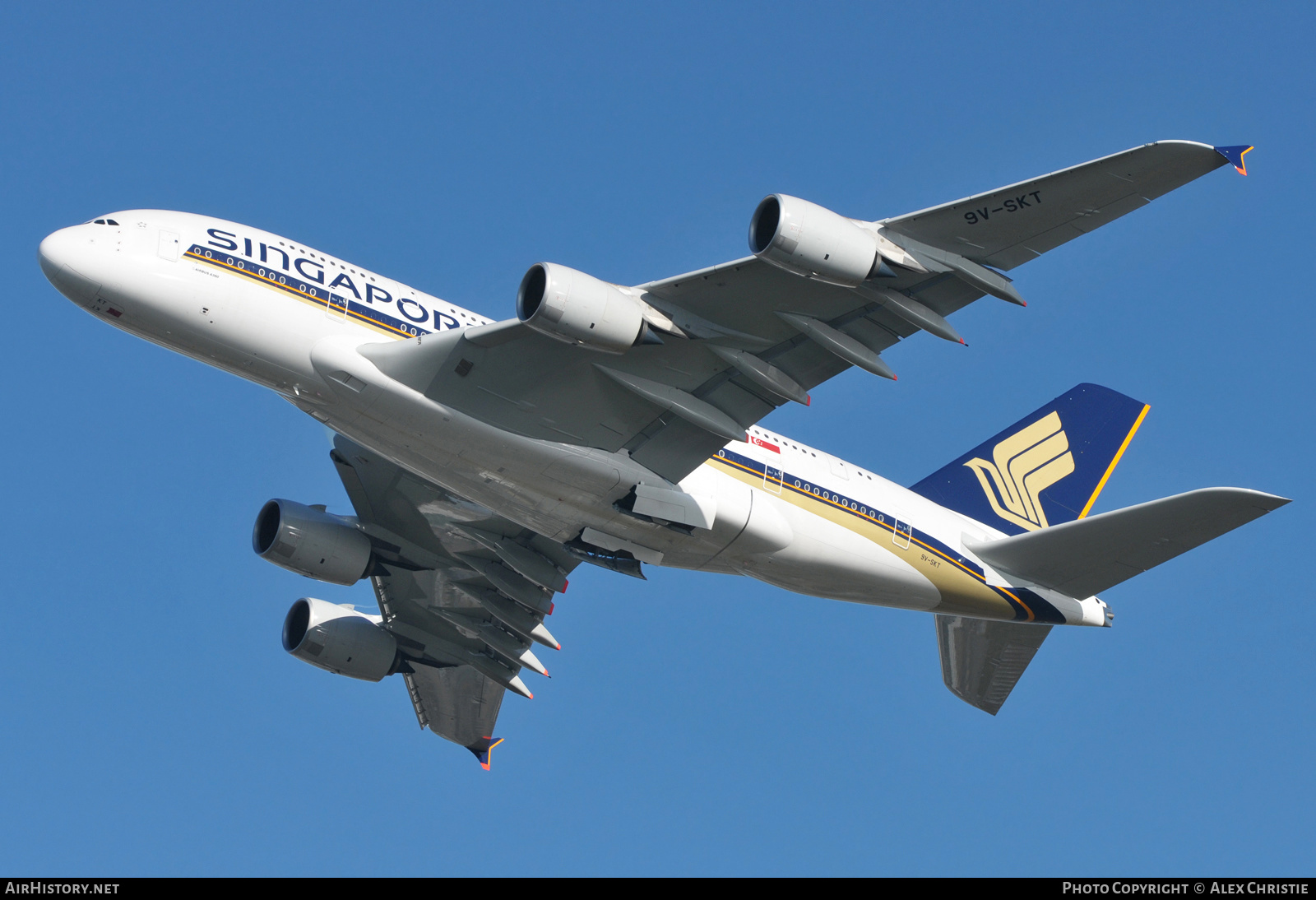 Aircraft Photo of 9V-SKT | Airbus A380-841 | Singapore Airlines | AirHistory.net #225721