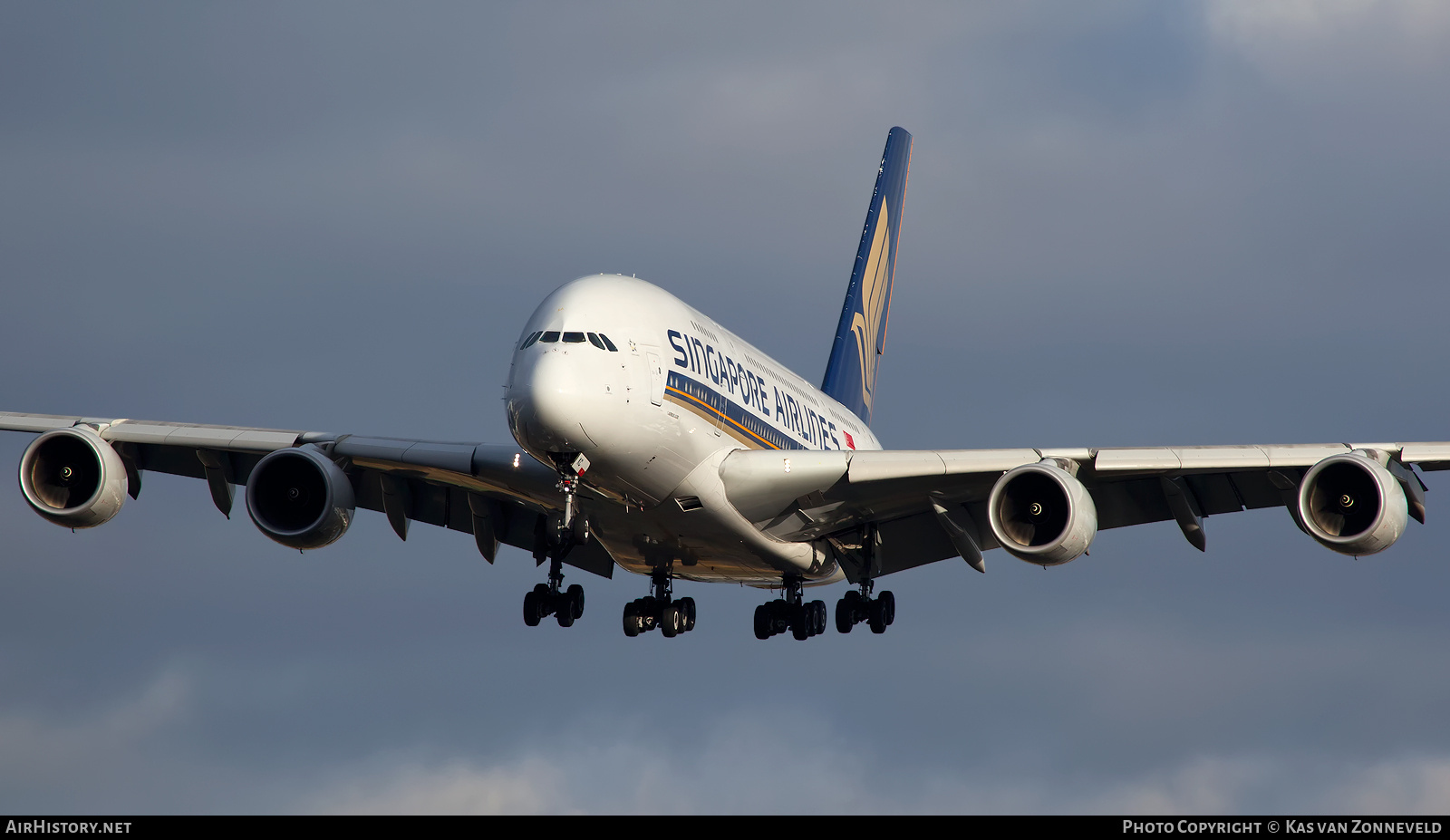 Aircraft Photo of 9V-SKC | Airbus A380-841 | Singapore Airlines | AirHistory.net #225738