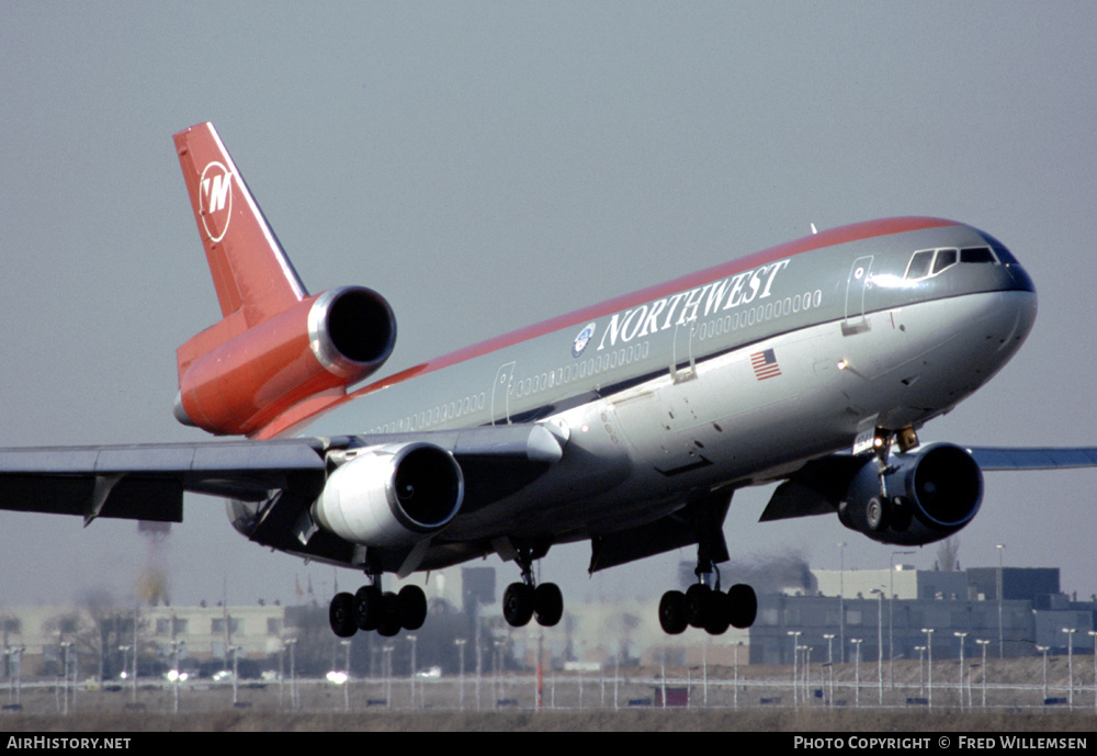 Aircraft Photo of N241NW | McDonnell Douglas DC-10-30 | Northwest Airlines | AirHistory.net #225751