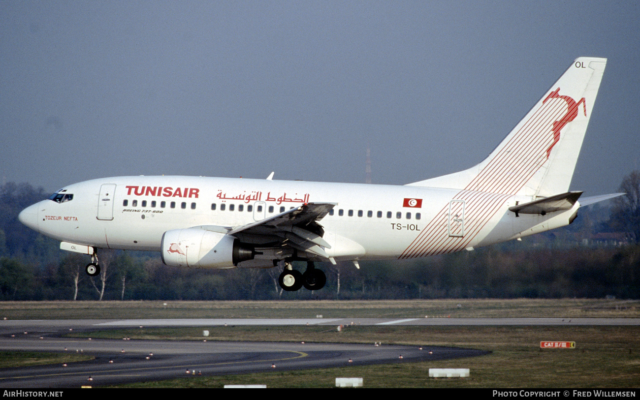 Aircraft Photo of TS-IOL | Boeing 737-6H3 | Tunisair | AirHistory.net #225760