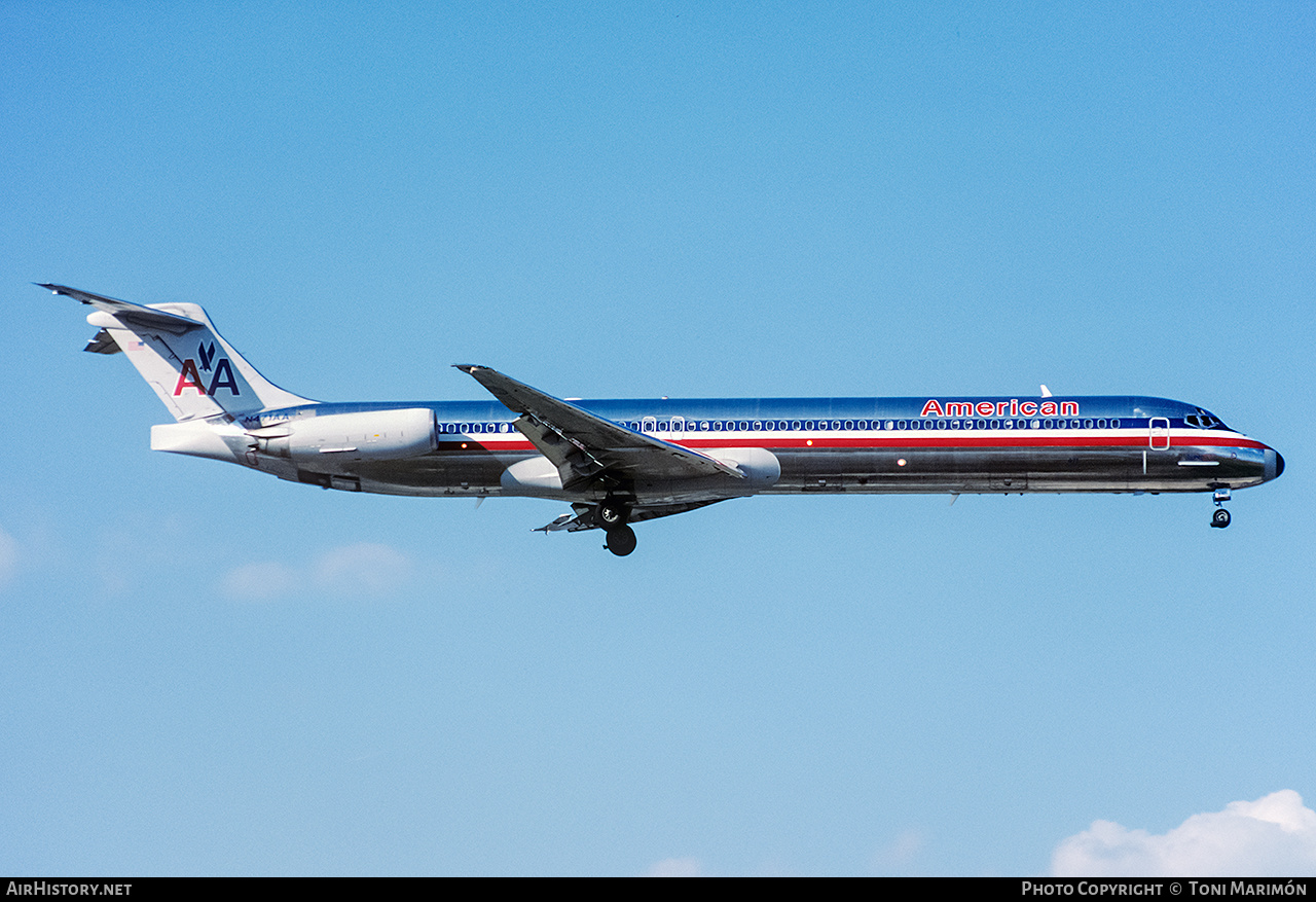 Aircraft Photo of N471AA | McDonnell Douglas MD-82 (DC-9-82) | American Airlines | AirHistory.net #225774