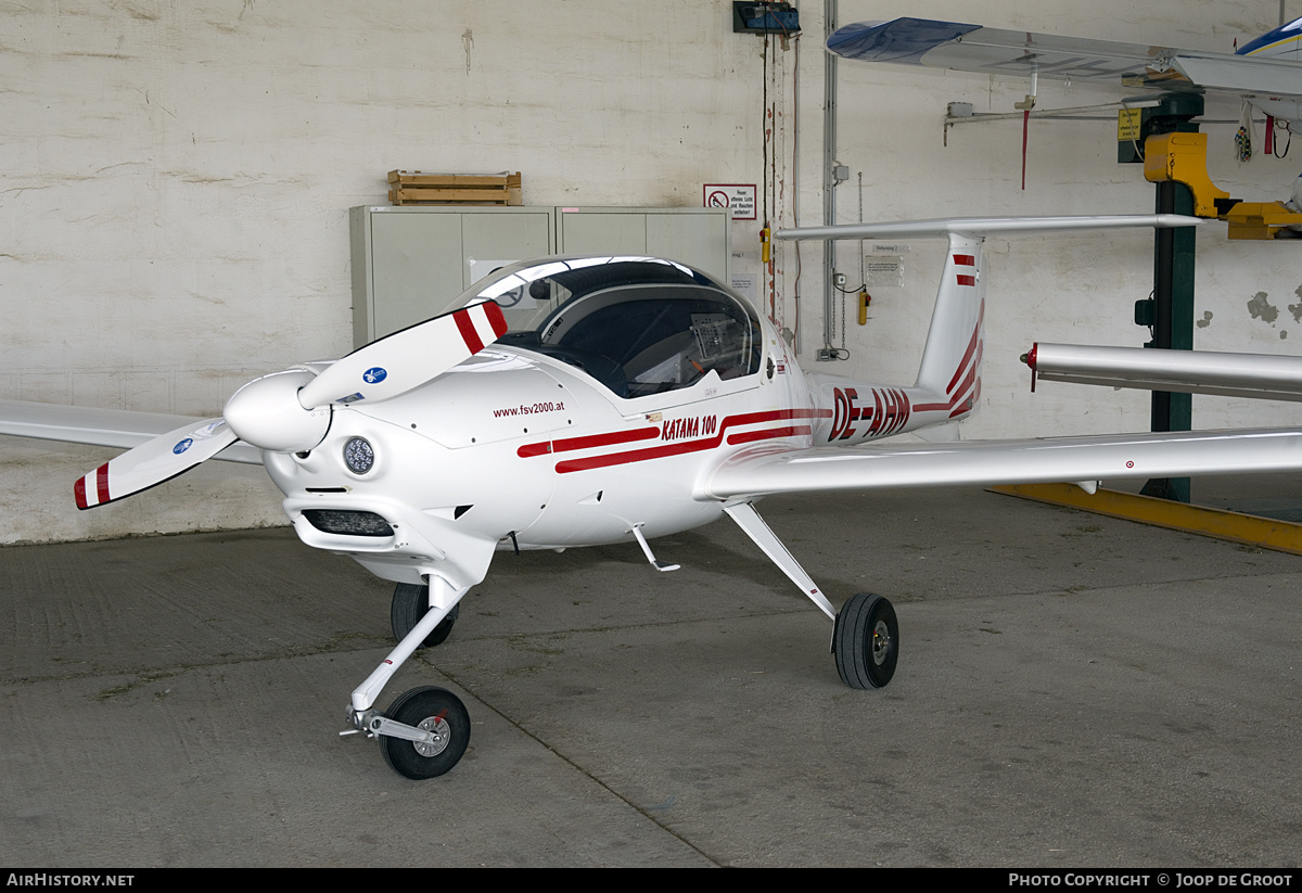 Aircraft Photo of OE-AHM | HOAC DV-20-100 Katana | FSV2000 - Flugsportverein 2000 Stockerau | AirHistory.net #225877