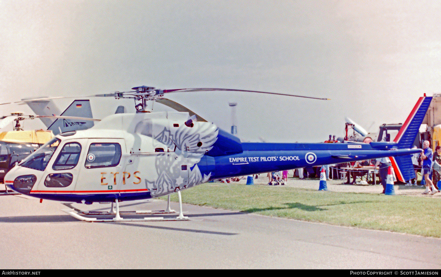 Aircraft Photo of ZJ635 | Aerospatiale AS-355F-1 Twin Squirrel HCC1 | UK - Air Force | AirHistory.net #225997