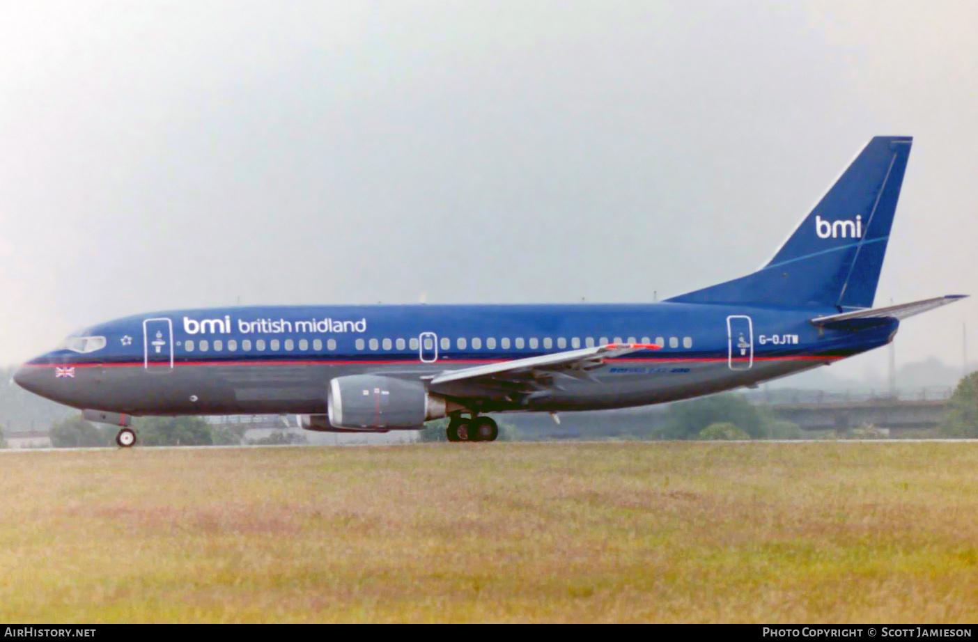 Aircraft Photo of G-OJTW | Boeing 737-36N | BMI - British Midland International | AirHistory.net #226004
