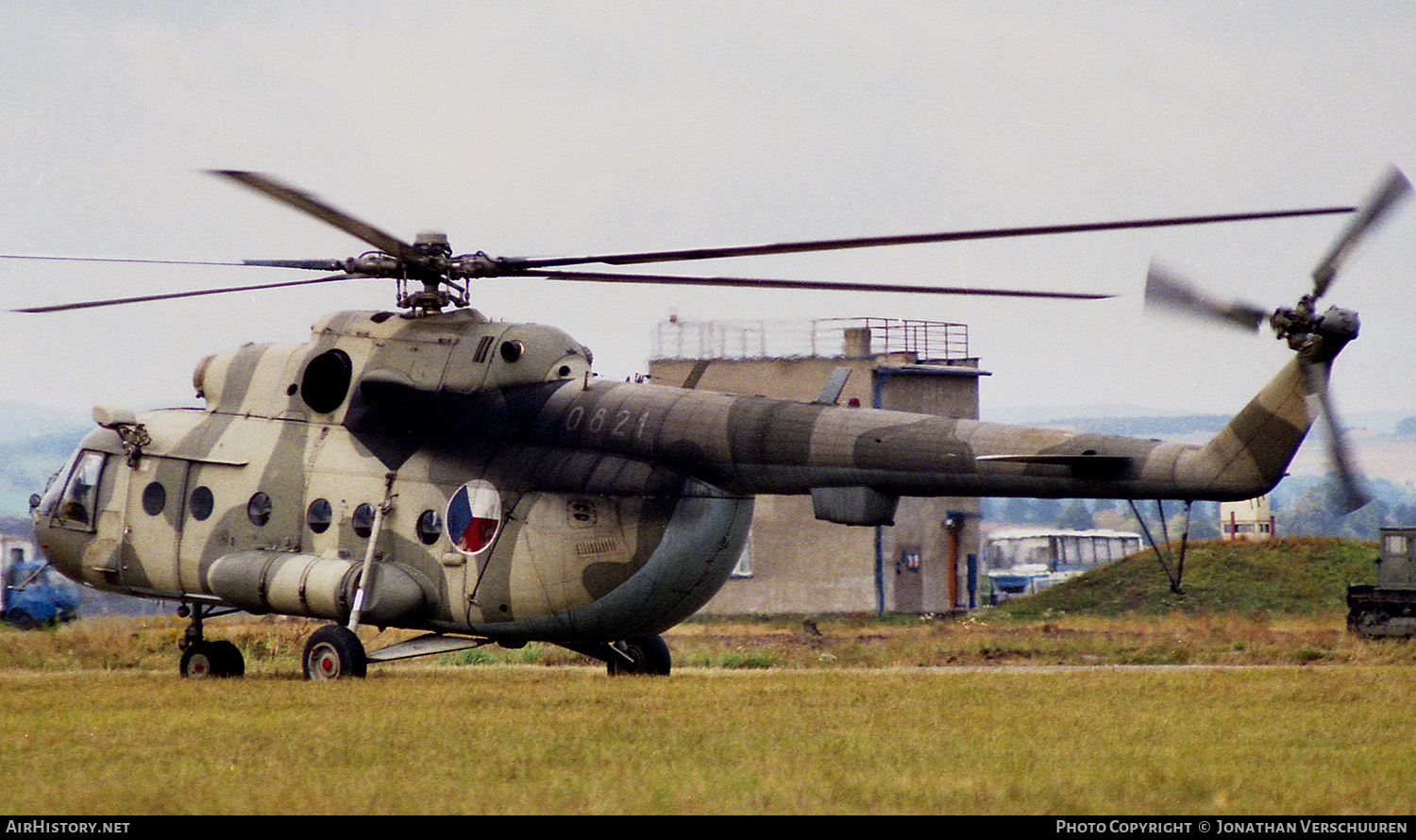 Aircraft Photo of 0821 | Mil Mi-17 | Czechoslovakia - Air Force | AirHistory.net #226068