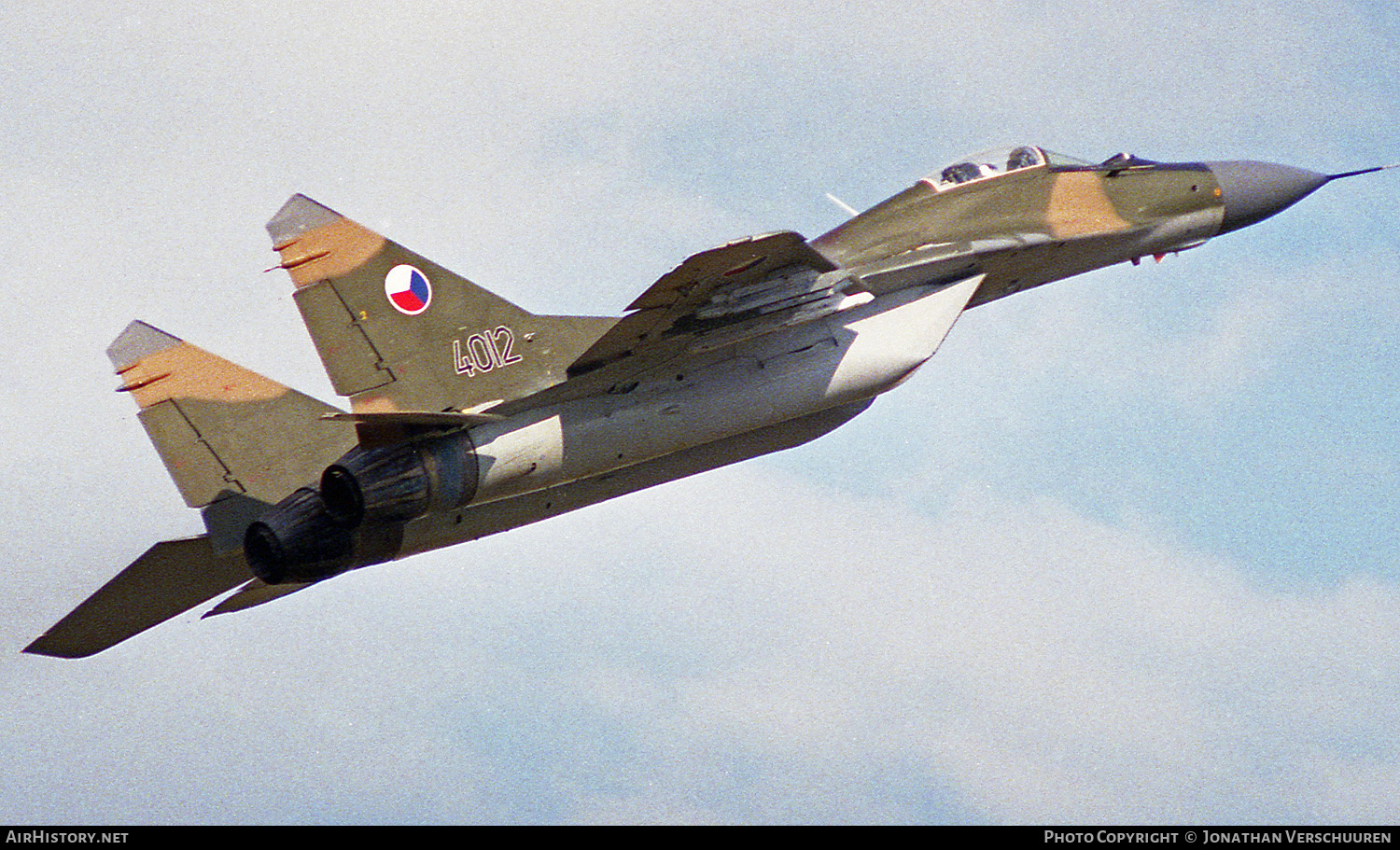 Aircraft Photo of 4012 | Mikoyan-Gurevich MiG-29A (9-12A) | Czechoslovakia - Air Force | AirHistory.net #226157