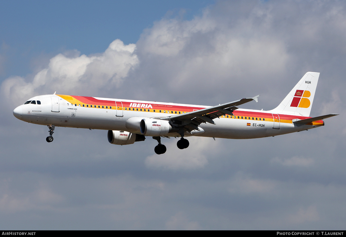 Aircraft Photo of EC-HUH | Airbus A321-211 | Iberia | AirHistory.net #226311