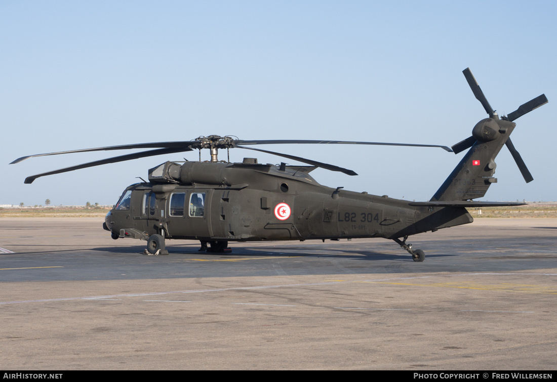 Aircraft Photo of L82 304 / TS-SRT | Sikorsky UH-60M Black Hawk (S-70A) | Tunisia - Air Force | AirHistory.net #226397