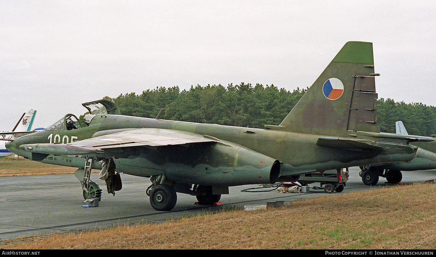 Aircraft Photo of 1005 | Sukhoi Su-25K | Czechoslovakia - Air Force | AirHistory.net #226453