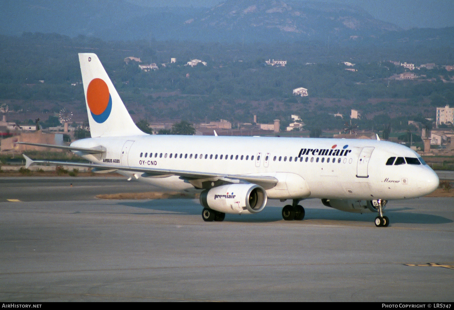 Aircraft Photo of OY-CND | Airbus A320-231 | Premiair | AirHistory.net #226480