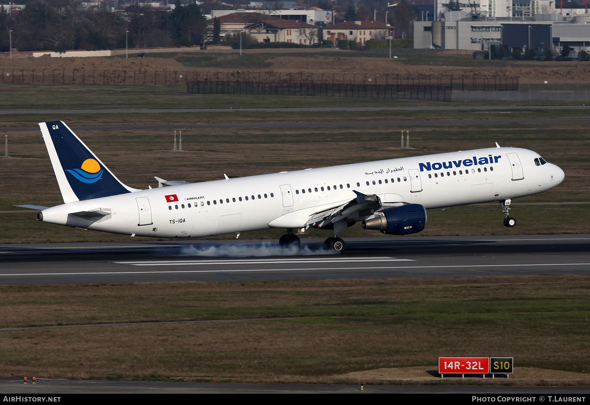 Aircraft Photo of TS-IQA | Airbus A321-211 | Nouvelair Tunisie | AirHistory.net #226507