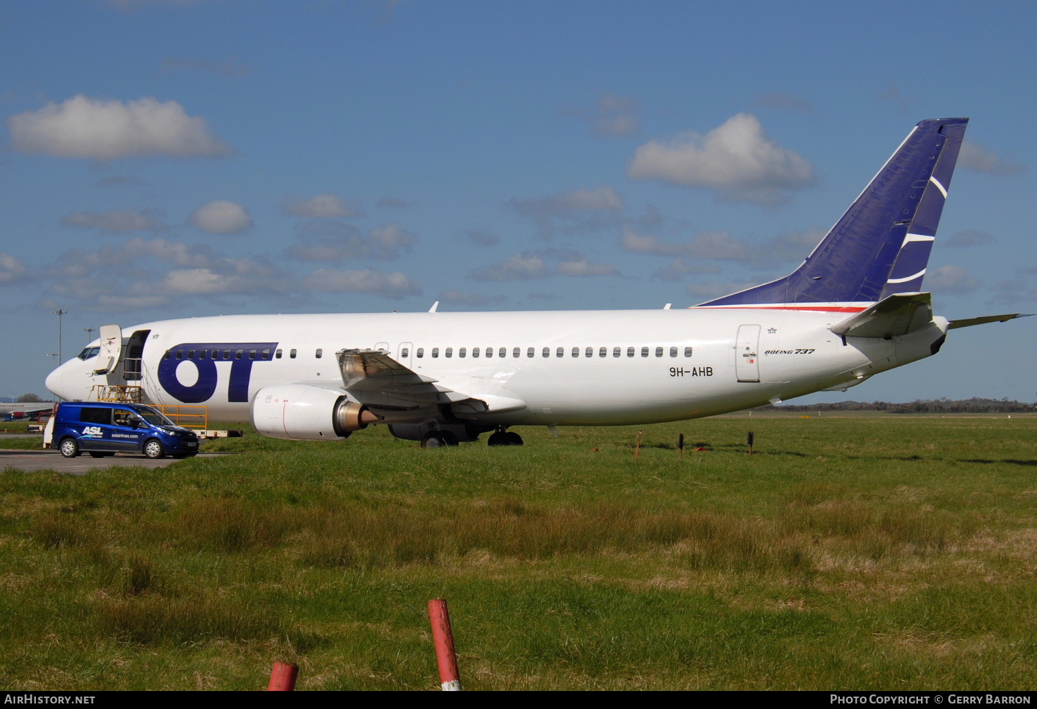 Aircraft Photo of 9H-AHB | Boeing 737-45D | AirHistory.net #226608