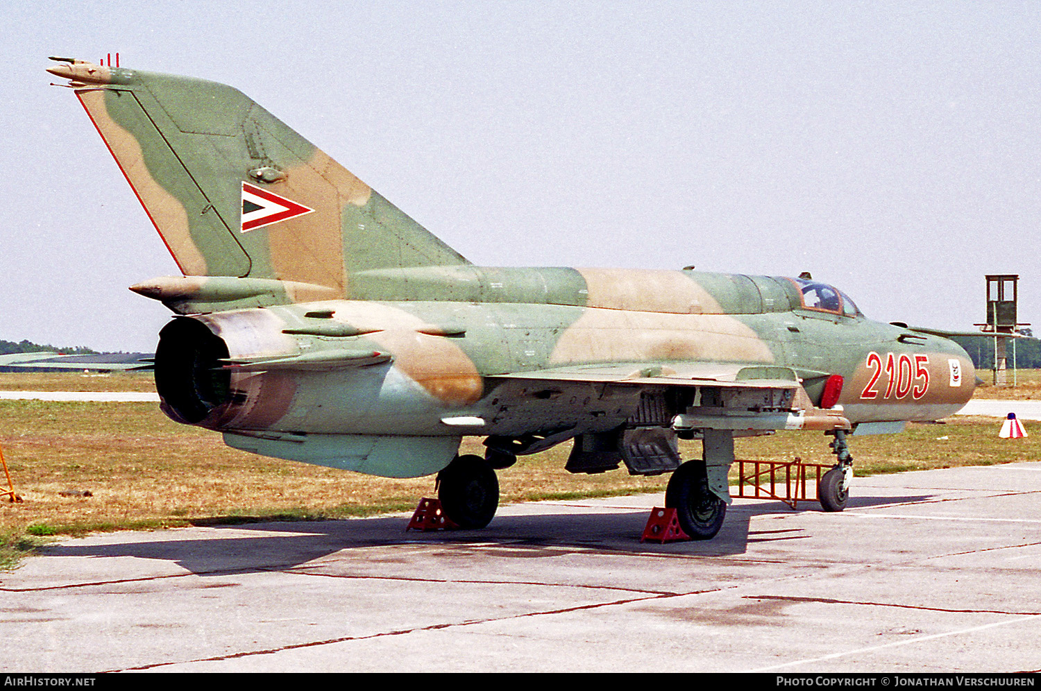 Aircraft Photo of 2105 | Mikoyan-Gurevich MiG-21bis | Hungary - Air Force | AirHistory.net #226830
