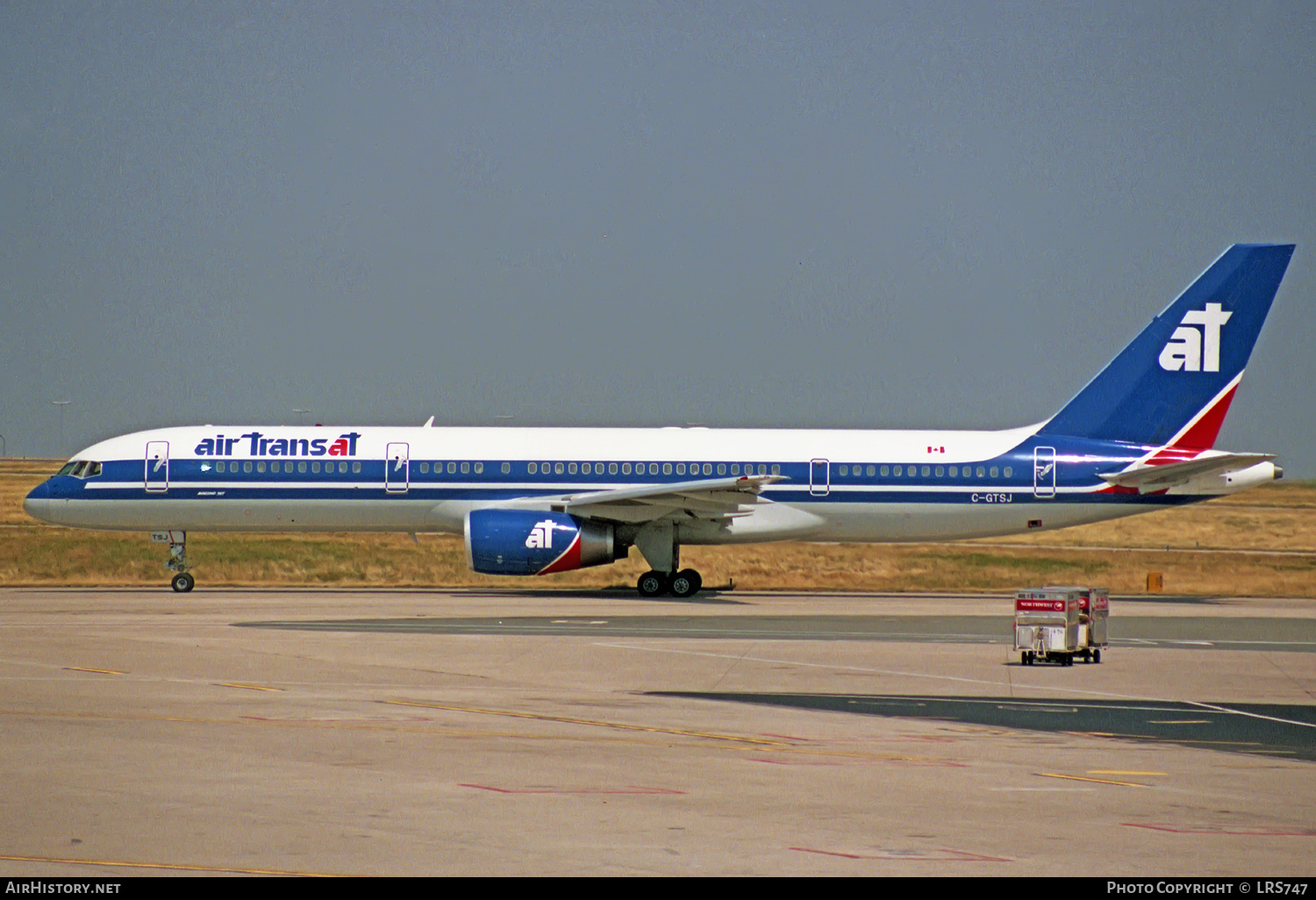 Aircraft Photo of C-GTSJ | Boeing 757-236 | Air Transat | AirHistory.net #226882