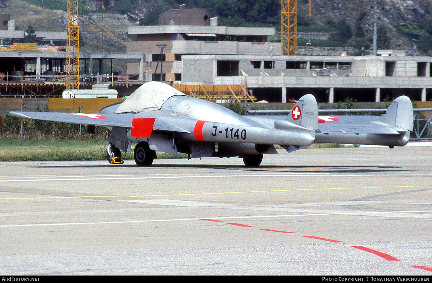 Aircraft Photo of J-1140 | De Havilland D.H. 100 Vampire FB6 | Switzerland - Air Force | AirHistory.net #227022