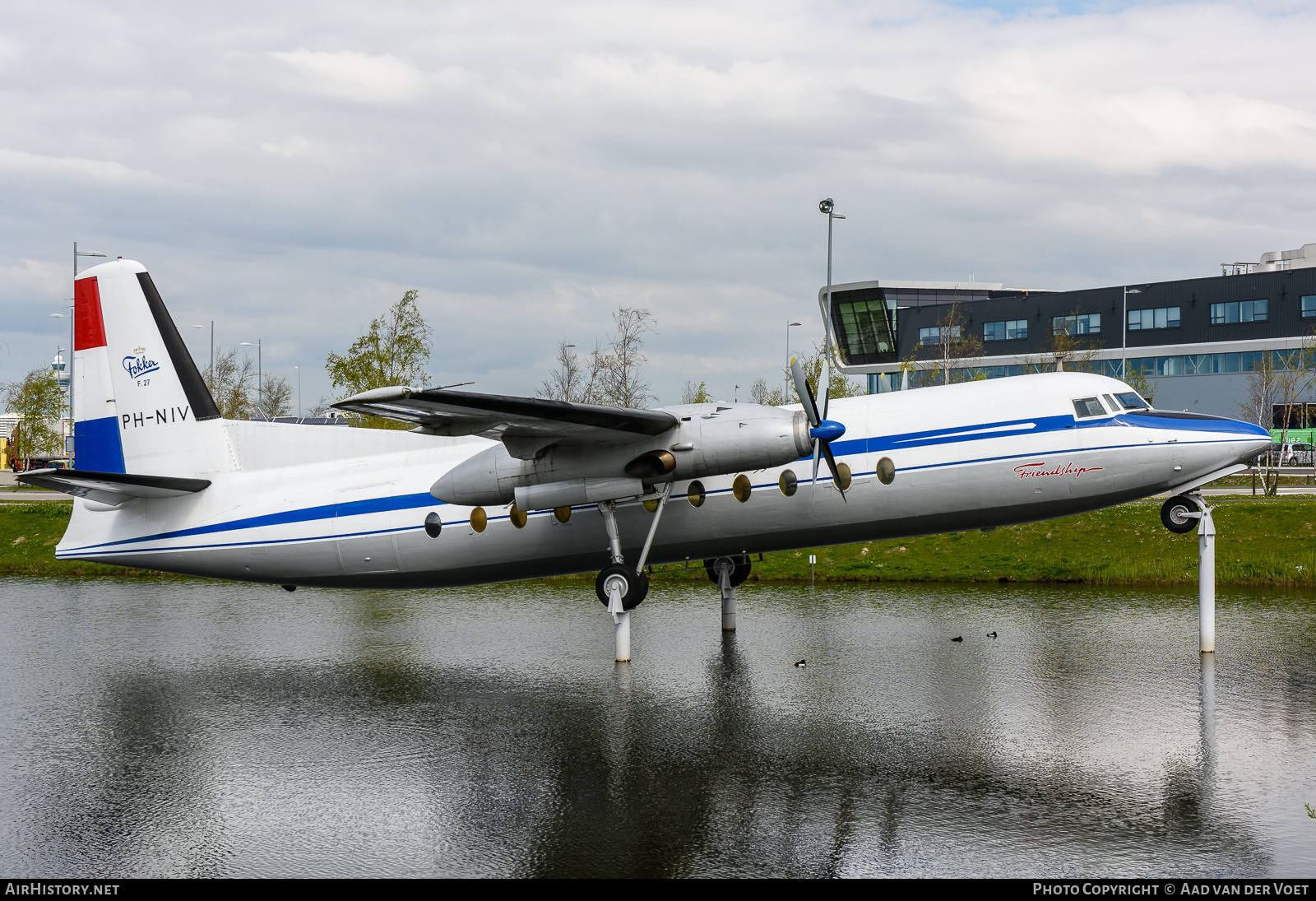 Aircraft Photo of PH-NIV | Fokker F27-500 Friendship | Fokker | AirHistory.net #227033