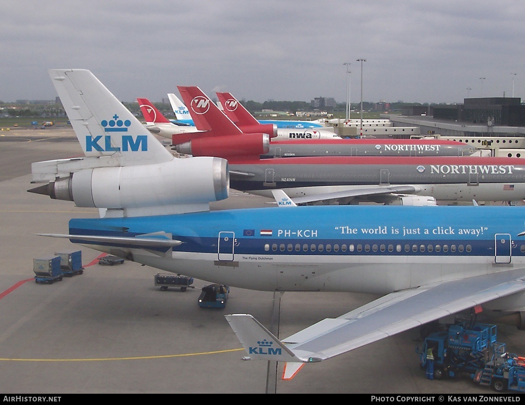 Aircraft Photo of PH-KCH | McDonnell Douglas MD-11 | KLM - Royal Dutch Airlines | AirHistory.net #227063