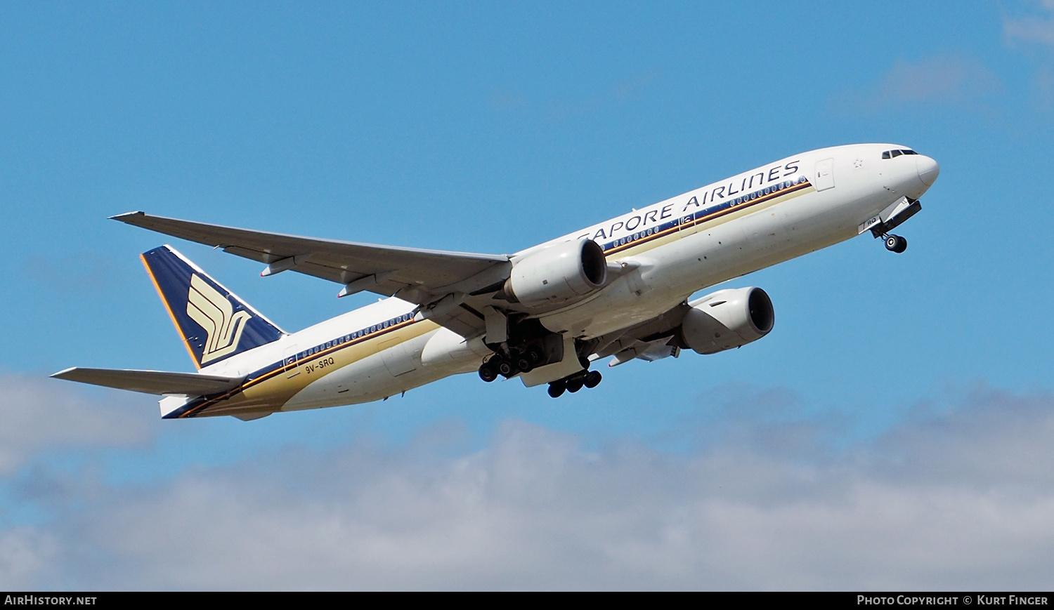 Aircraft Photo of 9V-SRQ | Boeing 777-212/ER | Singapore Airlines | AirHistory.net #227074