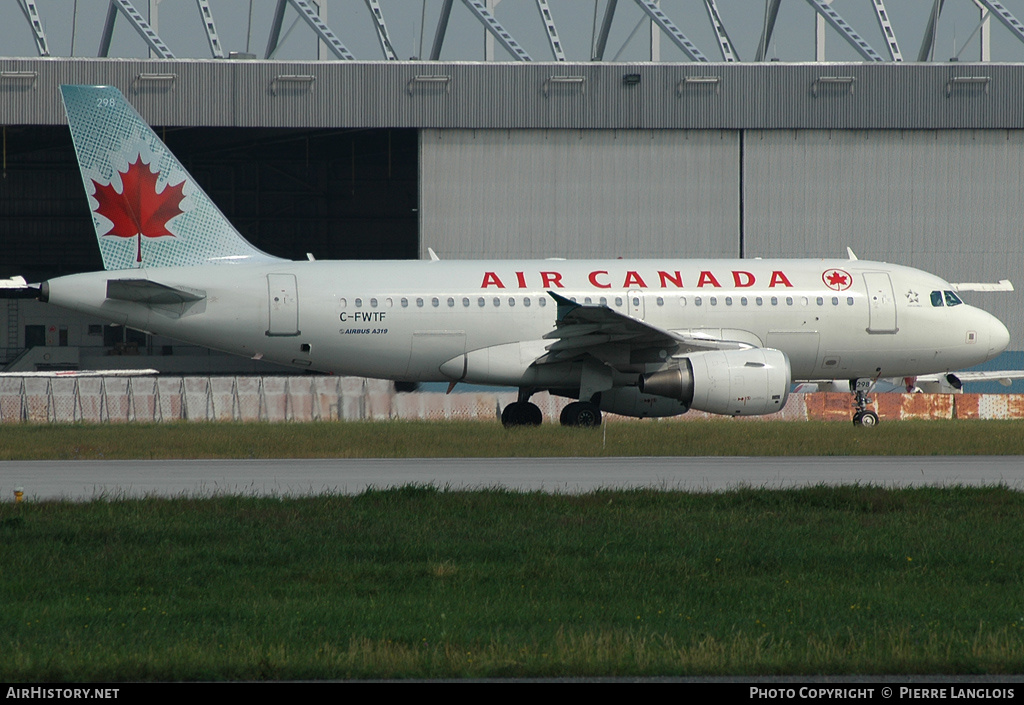 Aircraft Photo of C-FWTF | Airbus A319-112 | Air Canada | AirHistory.net #227155