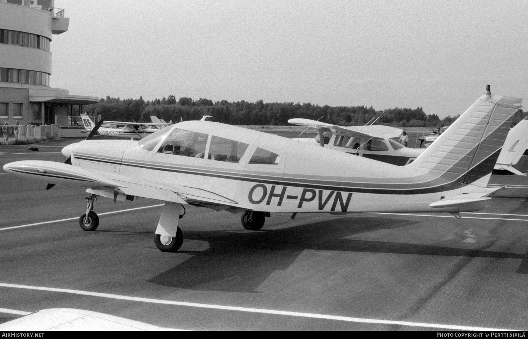Aircraft Photo of OH-PVN | Piper PA-28R-180 Cherokee Arrow | AirHistory.net #227242