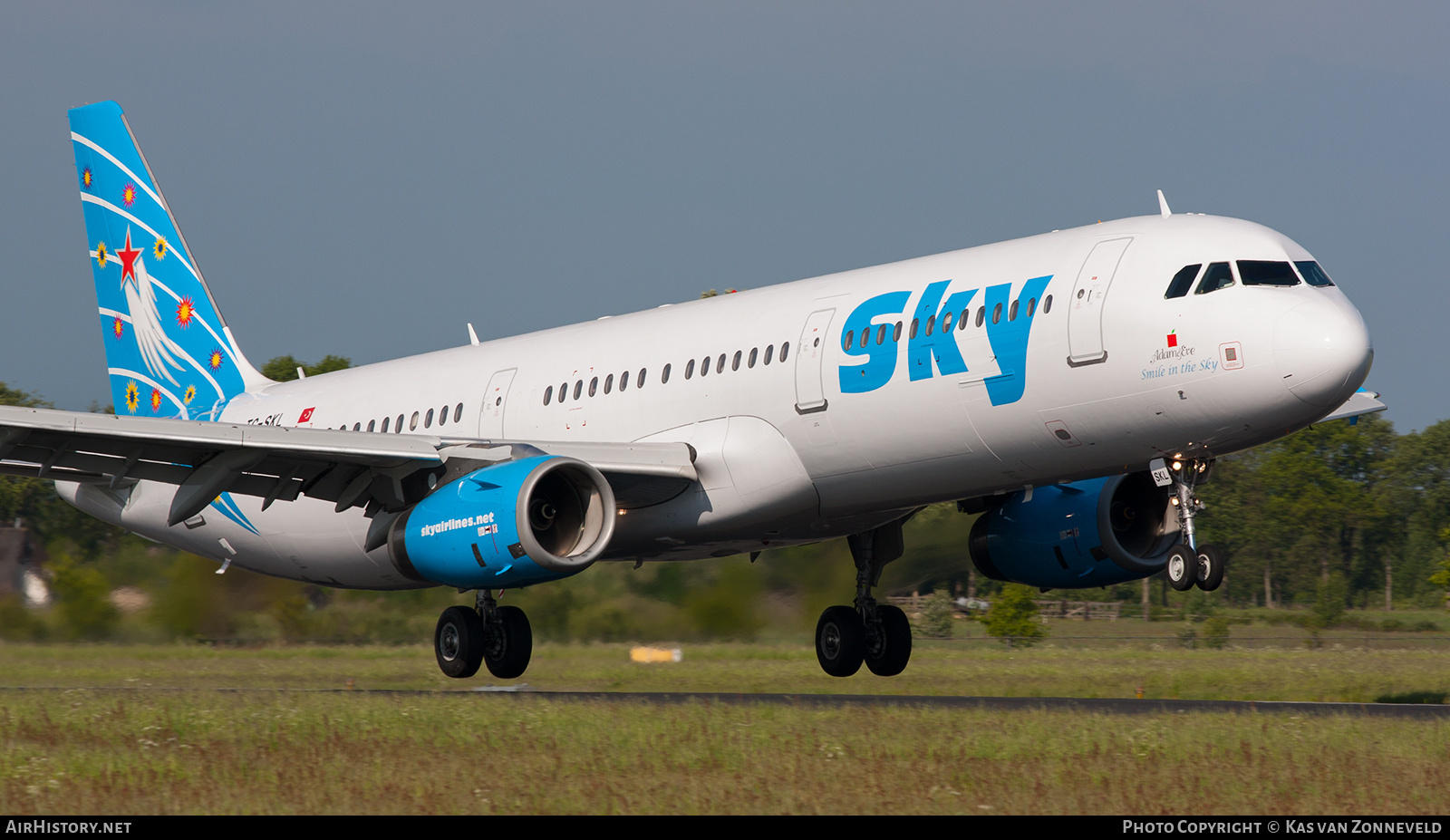 Aircraft Photo of TC-SKL | Airbus A321-231 | Sky Airlines | AirHistory.net #227388