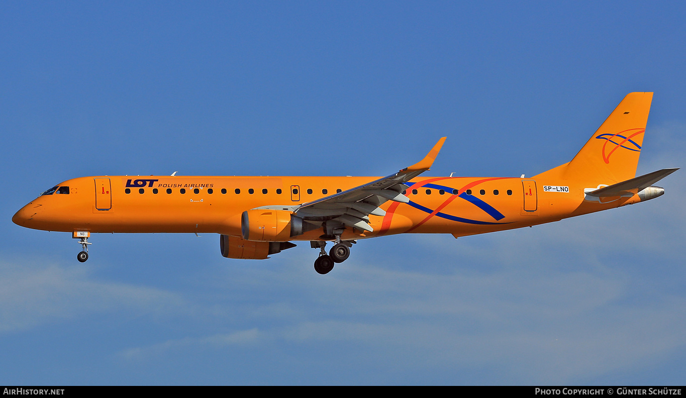 Aircraft Photo of SP-LNO | Embraer 195LR (ERJ-190-200LR) | LOT Polish Airlines - Polskie Linie Lotnicze | AirHistory.net #227396