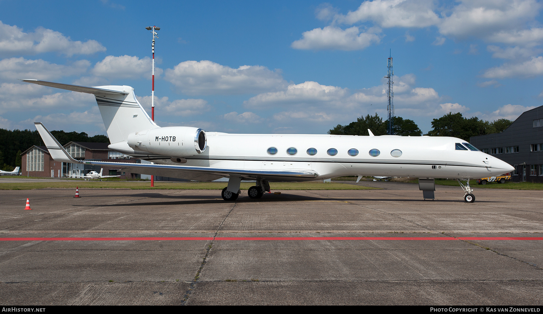 Aircraft Photo of M-HOTB | Gulfstream Aerospace G-V-SP Gulfstream G550 | AirHistory.net #227434