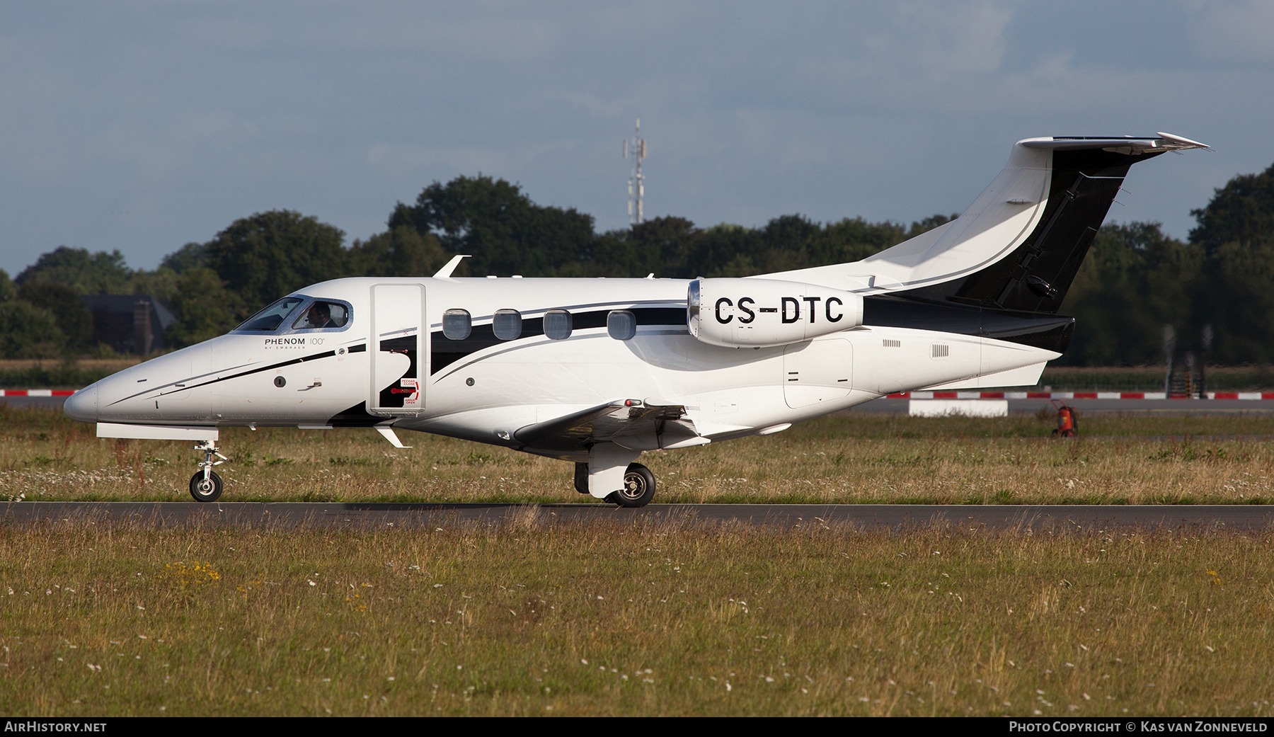 Aircraft Photo of CS-DTC | Embraer EMB-500 Phenom 100 | AirHistory.net #227437