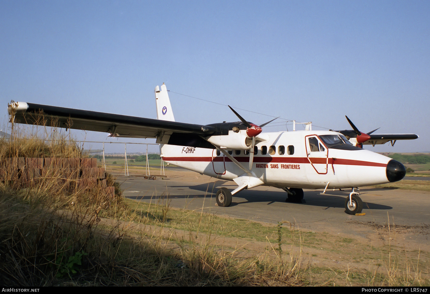 Aircraft Photo of F-OHKF | De Havilland Canada DHC-6-200 Twin Otter | ASF - Aviation Sans Frontières | AirHistory.net #227513