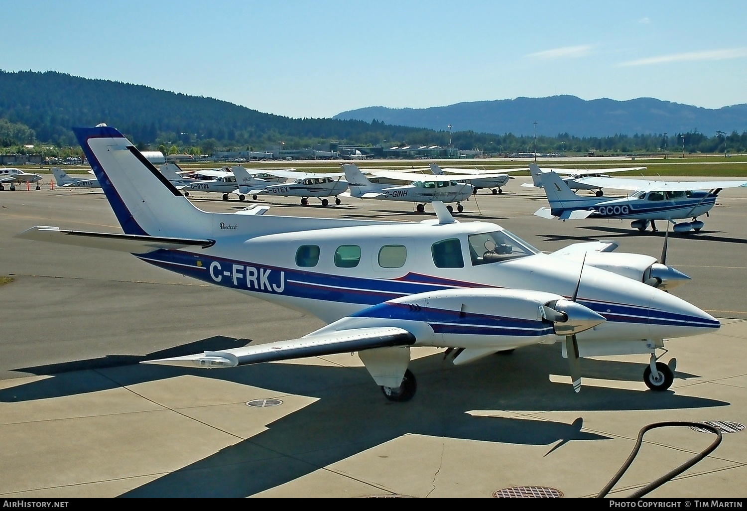 Aircraft Photo of C-FRKJ | Beech B60 Duke | AirHistory.net #227530