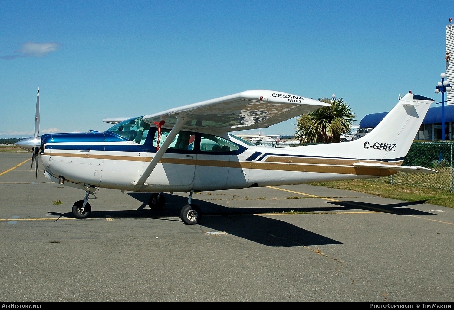Aircraft Photo of C-GHRZ | Cessna TR182 Turbo Skylane RG | AirHistory.net #227572