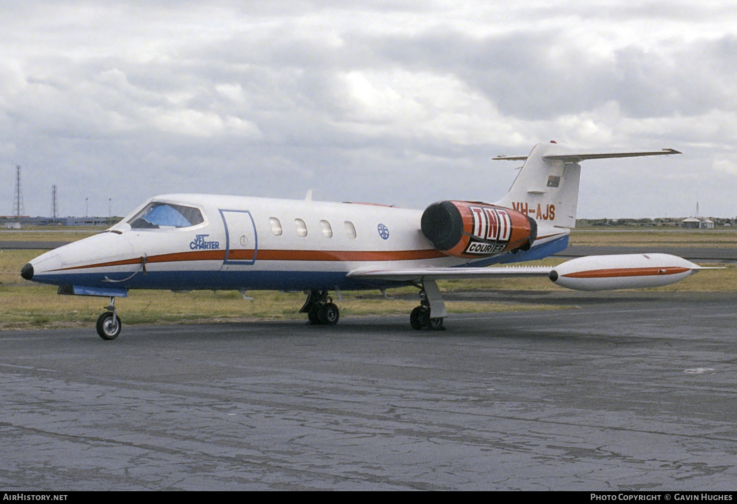 Aircraft Photo of VH-AJS | Gates Learjet 35A | TNT Air Couriers | AirHistory.net #227606